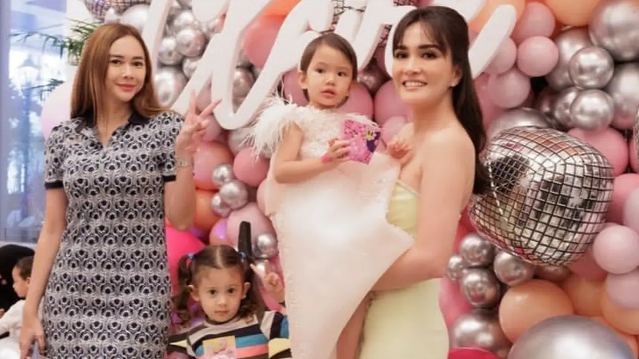 Meriahnya pesta ulang tahun ke-3 Claire Herbowo putri Shandy Aulia (Foto: Instagram shandyaulia)