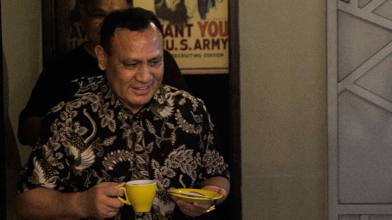 "Putusan hakim PN Jakarta Selatan menyebutkan, mengadili, pertama, permohonan pemohon tidak diterima. Bukan ditolak, Tapi juga tidak dikabulkan," <br>