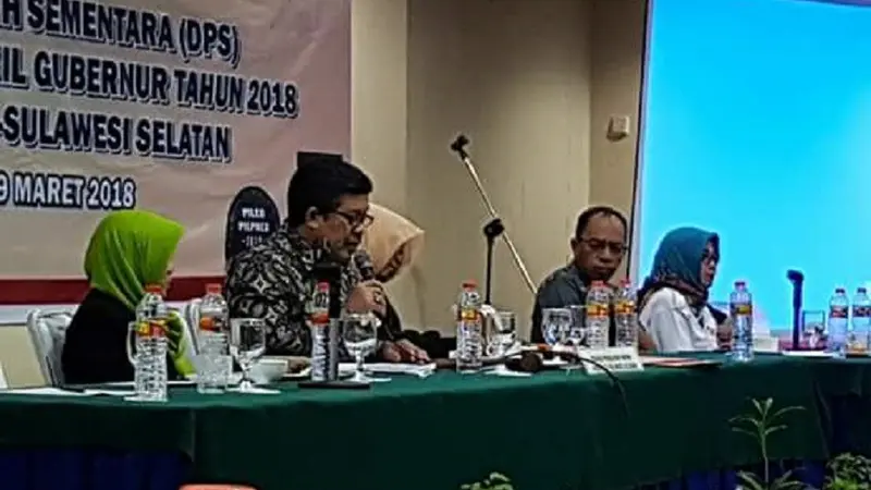 Rapat Pleno KPU Sulsel terkait DPS Pilgub Sulsel 2018 (Liputan6.com/ Eka Hakim)