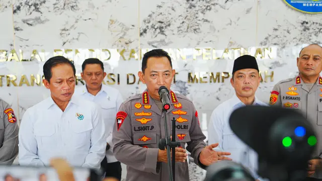 Kebakaran Hutan Kalbar Jadi Perhatian Prabowo, Kapolri: Titik Api Terus Menurun