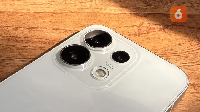 Oppo Reno16 Pro 5G. Liputan6.com/Iskandar