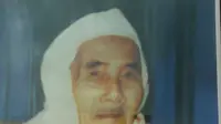Kisah Kiai Abbas Banyuwangi Hentikan Kereta Api Hanya dengan Benang Sarung, Karomah Wali