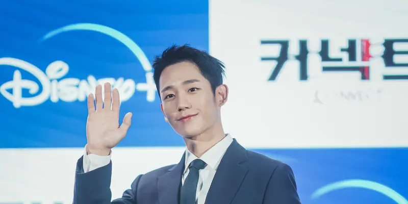 Jung Hae In dalam konferensi pers Connect. (Foto: Disney Plus Hotstar)