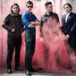 Vokalis band Peace menganggap Arctic Monkeys sudah tidak pantas menyandang gelar band indie lagi.