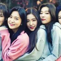 Wendy akhirnya manggung kembali bersama Red Velvet setelah setahun hiatus.