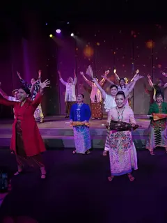 Sebanyak 15 jurnalis dari 15 media di Indonesia membawakan teater musikal tentang perjuangan Ismail Marzuki (dok. Indonesia Kaya)