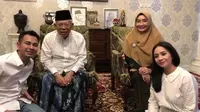 Ma'ruf Amin dan Wury Estu Handayani (Sumber: Instagram/raffinagita1717)