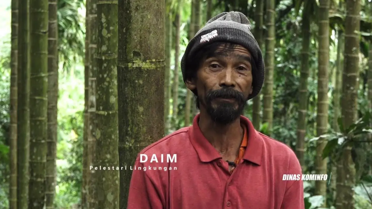 Daim pelestari lingkungan asal Lumajang Peraih Kalpataru 2022. (Istimewa)