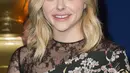 Rupanya Chloe Moretz pun dilarang oleh sang ibunda untuk melakukan operasi plastik dan menambah implan pada bagian tubuhnya. (AFP/Bintang.com)