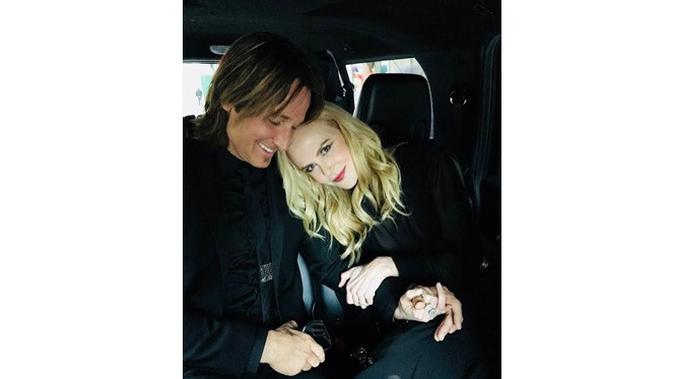 Nicole Kidman dan suami (sumber: Instagram.com/nicolekidman)