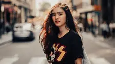 Gaya OOTD yang Instagramable ala Febby Rastanty