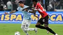 Di babak kedua, Lazio berhasil membalikkan kedudukan melalui aksi Valentin Castellanos pada menit ke-62 dan Boulaye Dia (66’). (Tiziana Fabi/AFP)