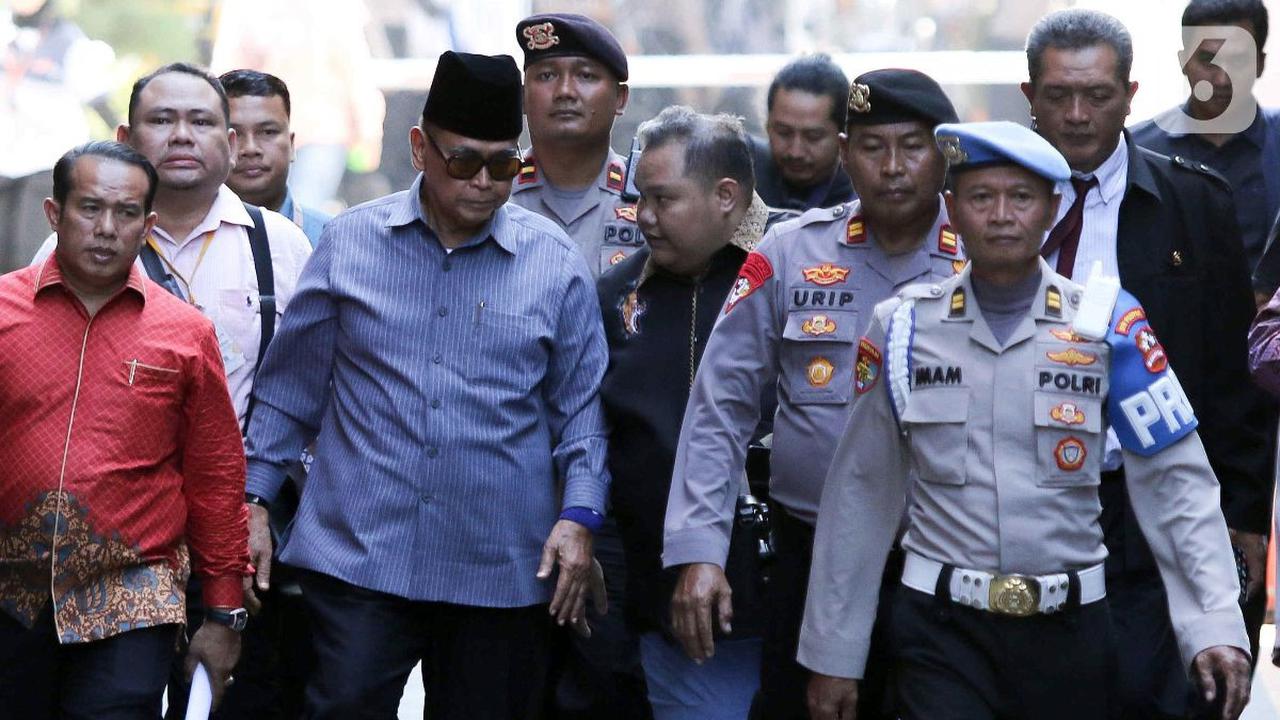Selanjutnya JPU meminta Majelis Hakim PN Indramayu memvonis terdakwa sesuai dengan tuntutan yang sudah disampaikan.<br>