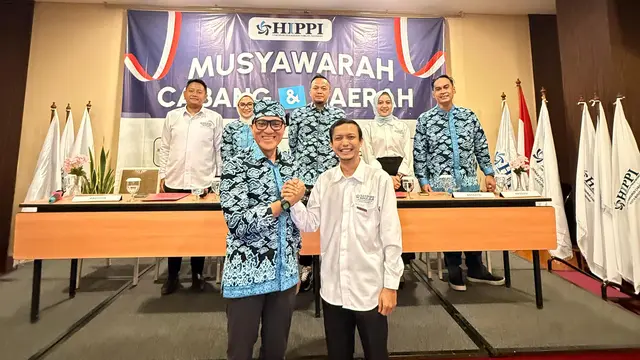 Ketua Umum Dewan Pengurus Daerah Himpunan Pengusaha Pribumi Indonesia (DPD HIPPI) Jawa Barat, Rescky Noereal (kanan) (Istimewa)