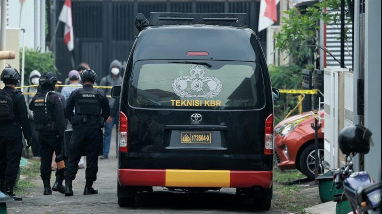 Densus 88 Tangkap Dua Terduga Teroris di OKU Timur Sumsel