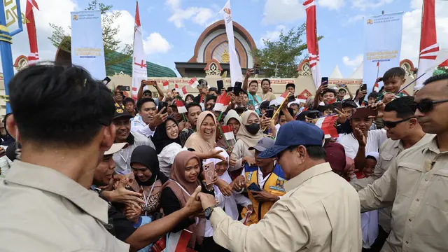Presiden Prabowo Subianto dalam peresmian Bendungan Meninting di Lombok Barat, Nusa Tenggara Barat, Jumat (10/7/2026). (Dok Bakom)