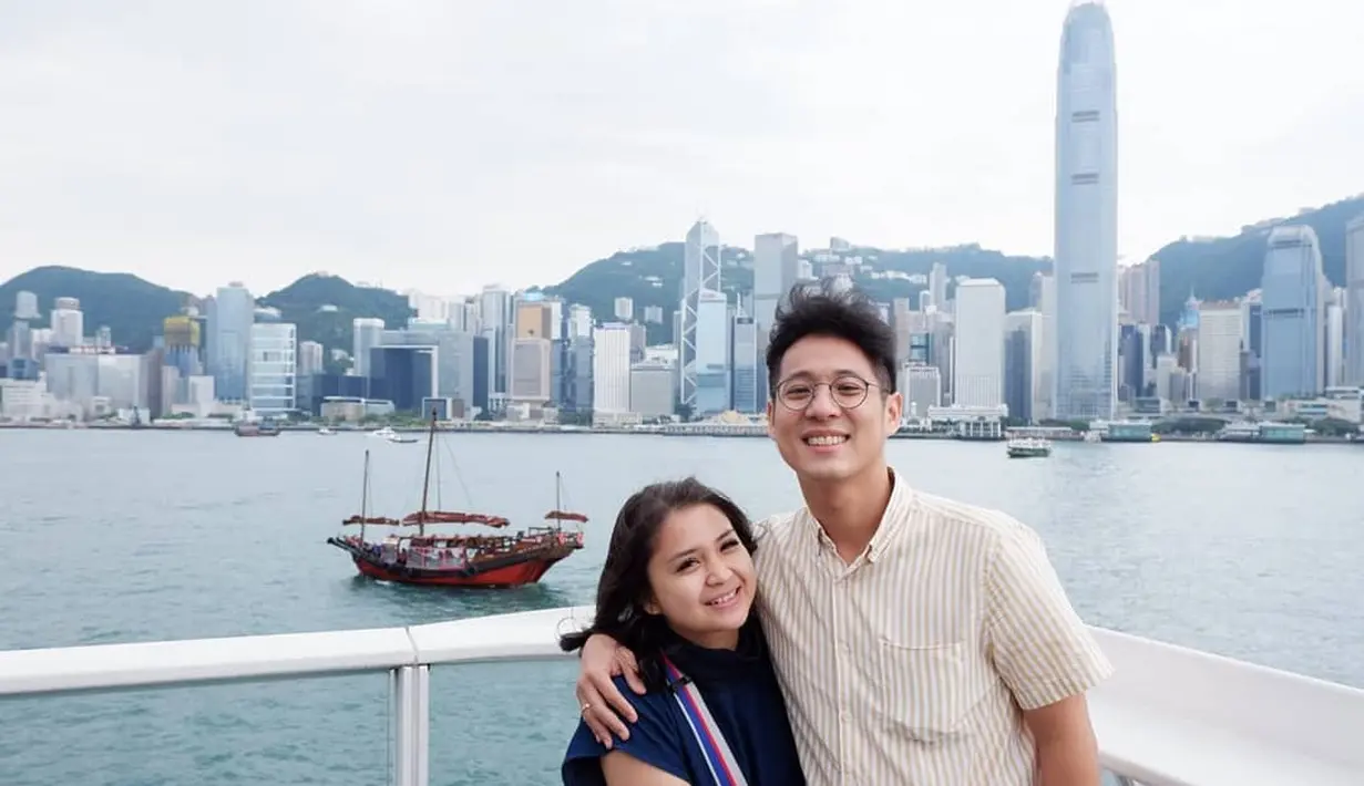 Putri Titian dan Junior Liem