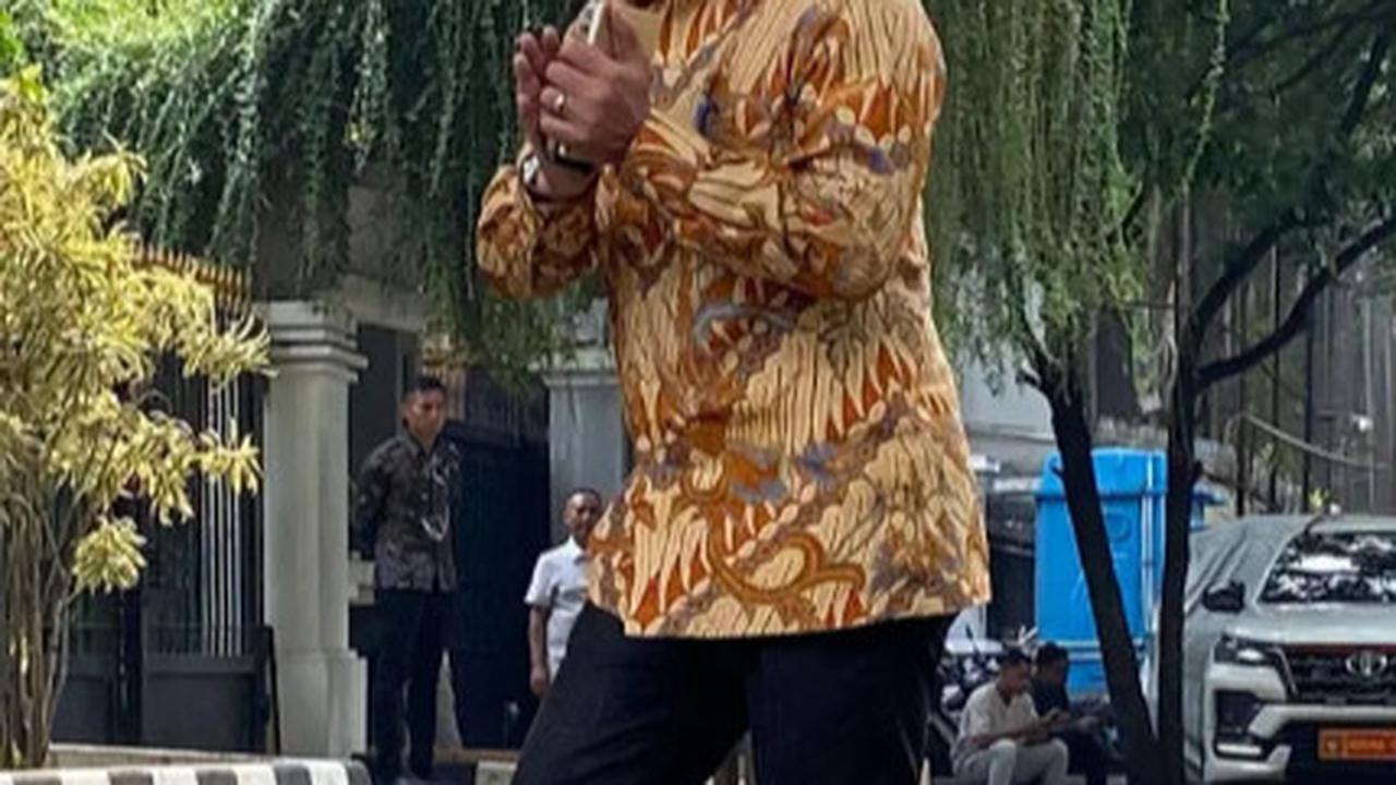 Wihaji Eks Bupati Batang Calon Menteri Prabowo-Gibra