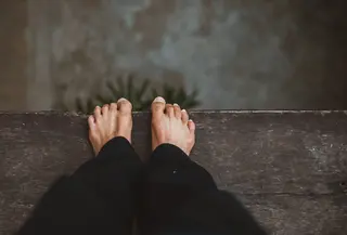 Sebuah video yang menunjukkan para petugas pemadam kebakaran menyelamatkan seorang pria yang ingin bunuh diri menjadi viral. pexels.com/@guilman-2204305
