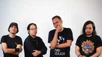 Grup band Bunga saat wawancara khusus dengan Liputan6.com di Jakarta, Rabu (8/1/2025). (Liputan6.com/Angga Yuniar)