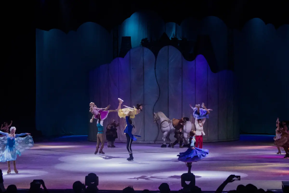 Aksi Mendebarkan Rapunzel Meriahkan Pertunjukkan Disney On Ice