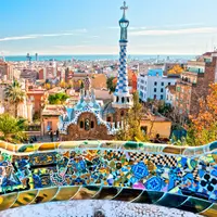 Barcelona yang begitu memesona dengan kearifan lokalnya.