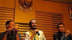 KPK menggelar konferensi pers terkait Rachmat Yasin di Gedung KPK, Jakarta, Kamis (8/5/2014) (Liputan6.com/Faisal R Syam).