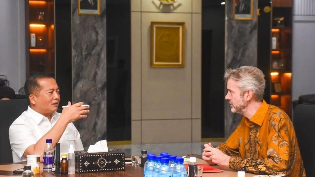 Pemprov NTB Canangkan Penggantian Kendaraan Dinas ke Kendaraan Listrik NTB, Wujudkan Energi Bersih