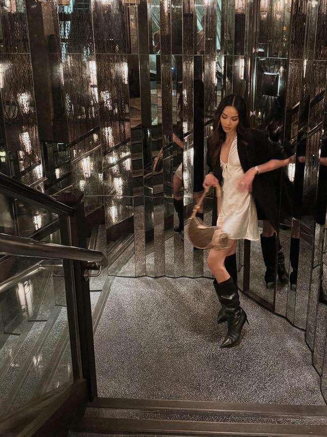 Dikabarkan Putus, Ini 7 Potret Alyssa Daguise ke Hong Kong Tanpa Kekasih