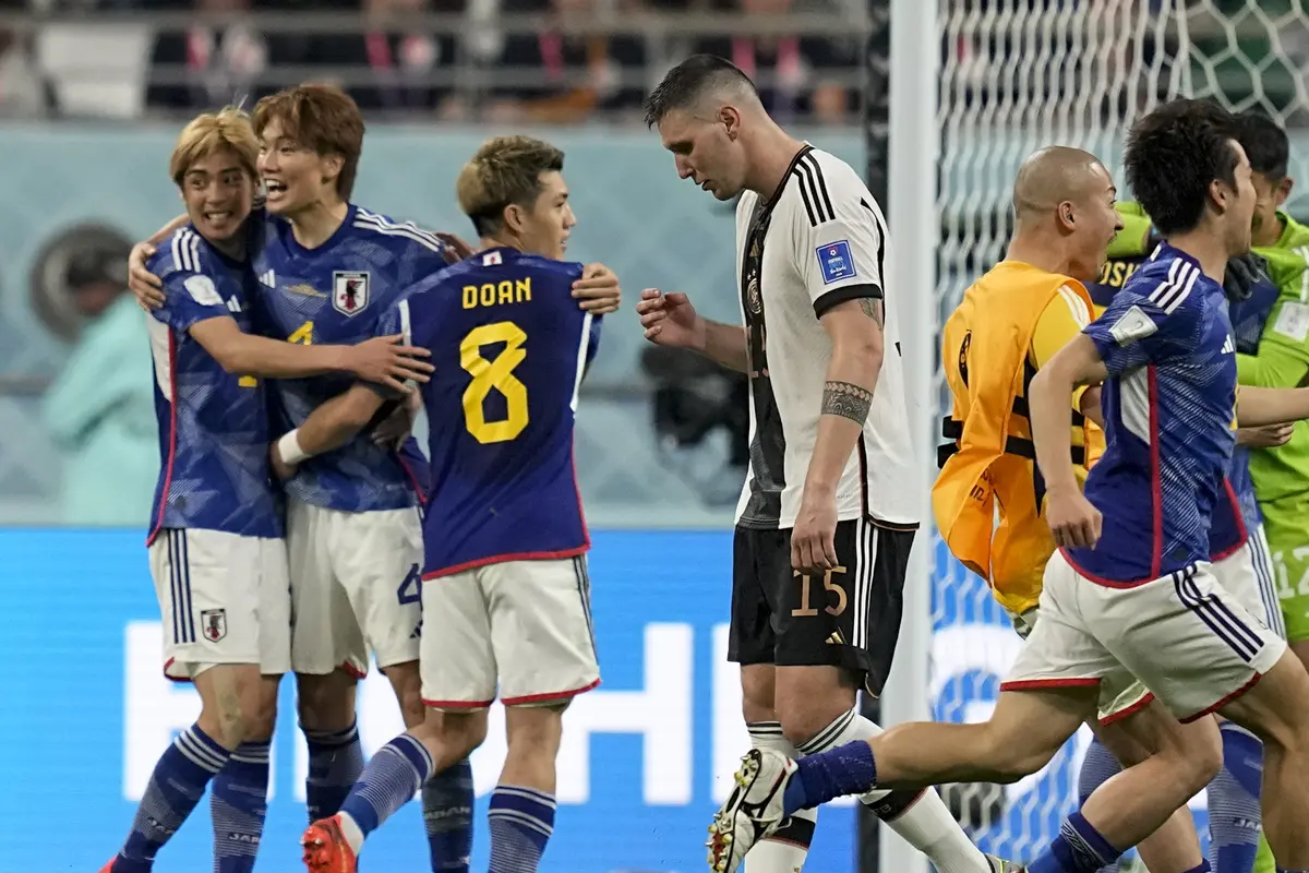 Foto: Aksi Dua Mata-mata Jepang pada Matchday Pertama Piala Dunia 2022, Bikin Jerman Senasib dengan Argentina