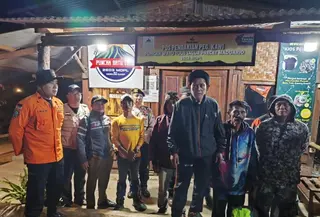 Sembilan pendaki dilaporkan menerobos jalur pendakian Gunung Kawi yang sedang ditutup total akibat kebakaran hutan dan lahan (karhutla). (Liputan6.com/Hermawan Arifianto)