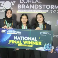 Selangkah mengikuti final internasional di prancis, tiga tim pemenang final nasional l’oréal brandstorm 2022 telah terpilih untuk mewakili indonesia. (Dok/l'Oreal).