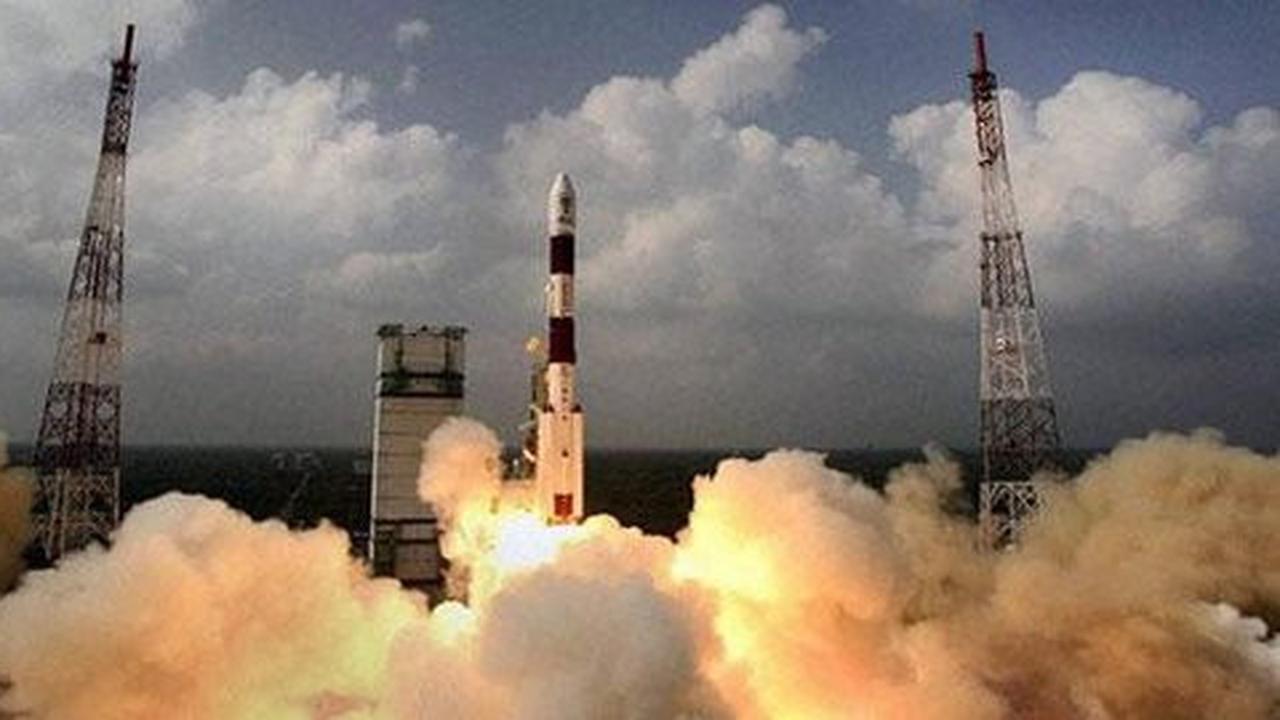 Bentuk LAPAN duluan 6 tahun, RI malah nebeng kirim satelit ke India