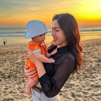 Jessica Iskandar dan Don Azaiah Jan Verhaag. (Foto: Dok. Instagram @inijedar)