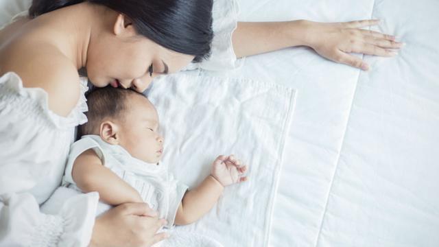 Jangan Biarkan Bahagiamu Pasca Melahirkan Terusik oleh Stretch mark
