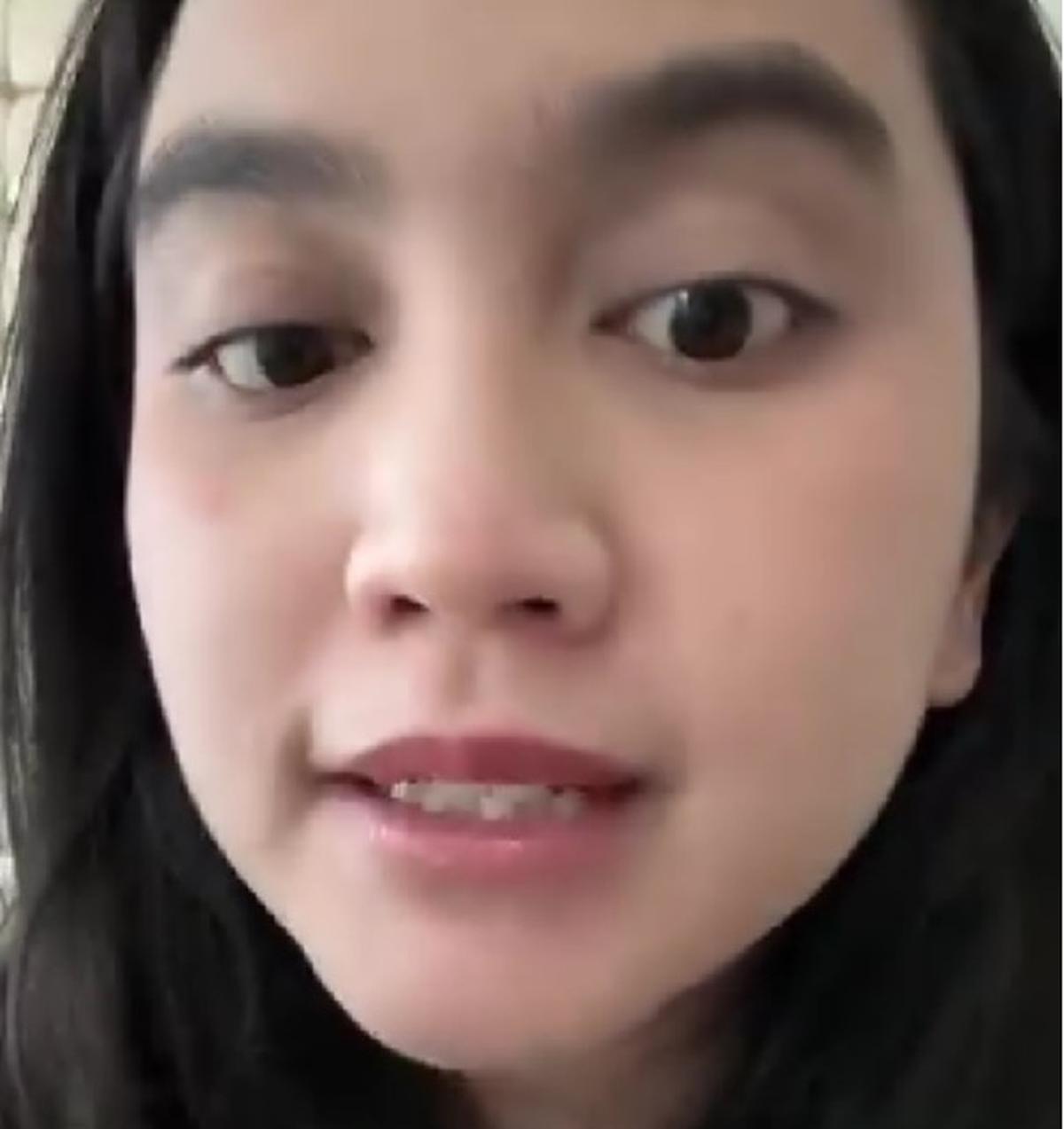 Tips Makeup Antimenor dengan Blush On Rp60 Ribuan Ala Rachel Amanda (credit: instagram/auroramanda95