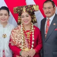 6 Potret Mayangsari Hadiri HUT RI di Istana Merdeka, Kompak Bareng Keluarga Cendana