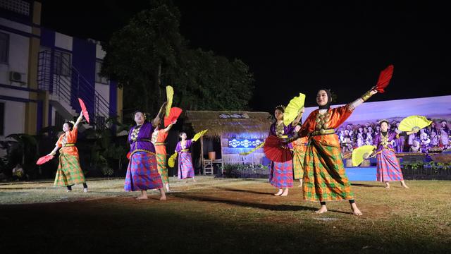 Drama Tari 'Raja Ampat' Tampilkan Kolaborasi Siswa dan Guru dalam Harmoni Budaya