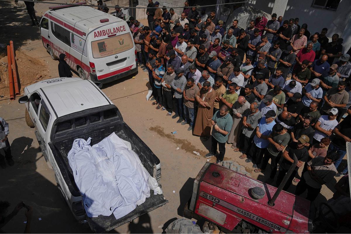 FOTO: Serangan Israel Terus Hantam Permukiman dan Tenda Pengungsi di Gaza, 12 Warga Palestina Tewas