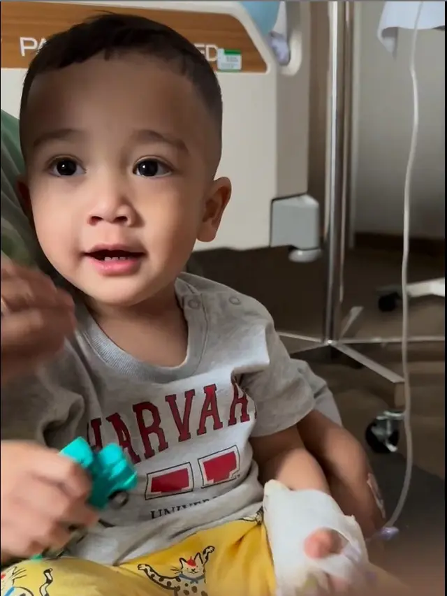 Rayyanza masuk rumah sakit