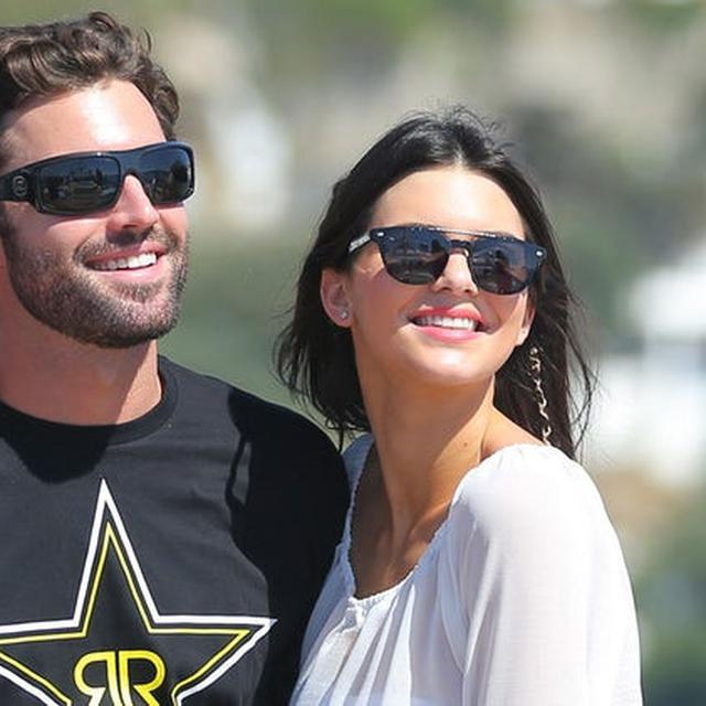 Kakak Menikah Di Indonesia Kendall Jenner Dan Kylie Jenner Tak