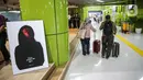 Foto terkait kampanye Hari Anti Kekerasan Terhadap Perempuan dipamerkan di Hall Stasiun Gambir, Jakarta, Jumat (9/12/2022). Sebanyak 16 karya foto dipamerkan di Hall Stasiun Gambir untuk memperingati Hari Anti Kekerasan Terhadap Perempuan. (Liputan6.com/Faizal Fanani)