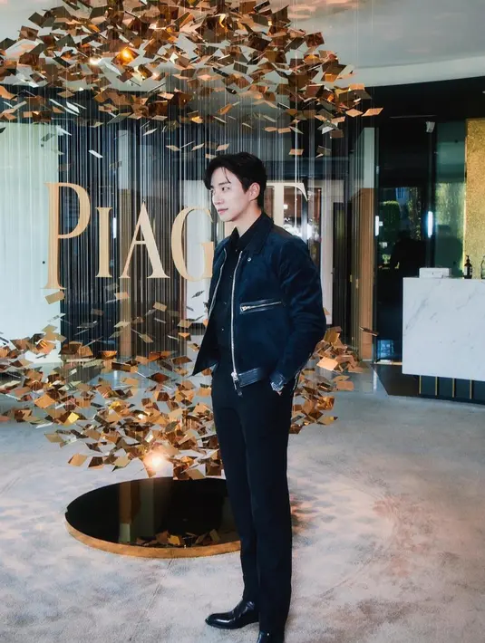 Lee Junho sukses mencuri atensi dengan penampilannya saat menghadiri  Watch & Wonder 2024 sebagai Piaget APAC Ambassador.  [Dok/Piaget]
