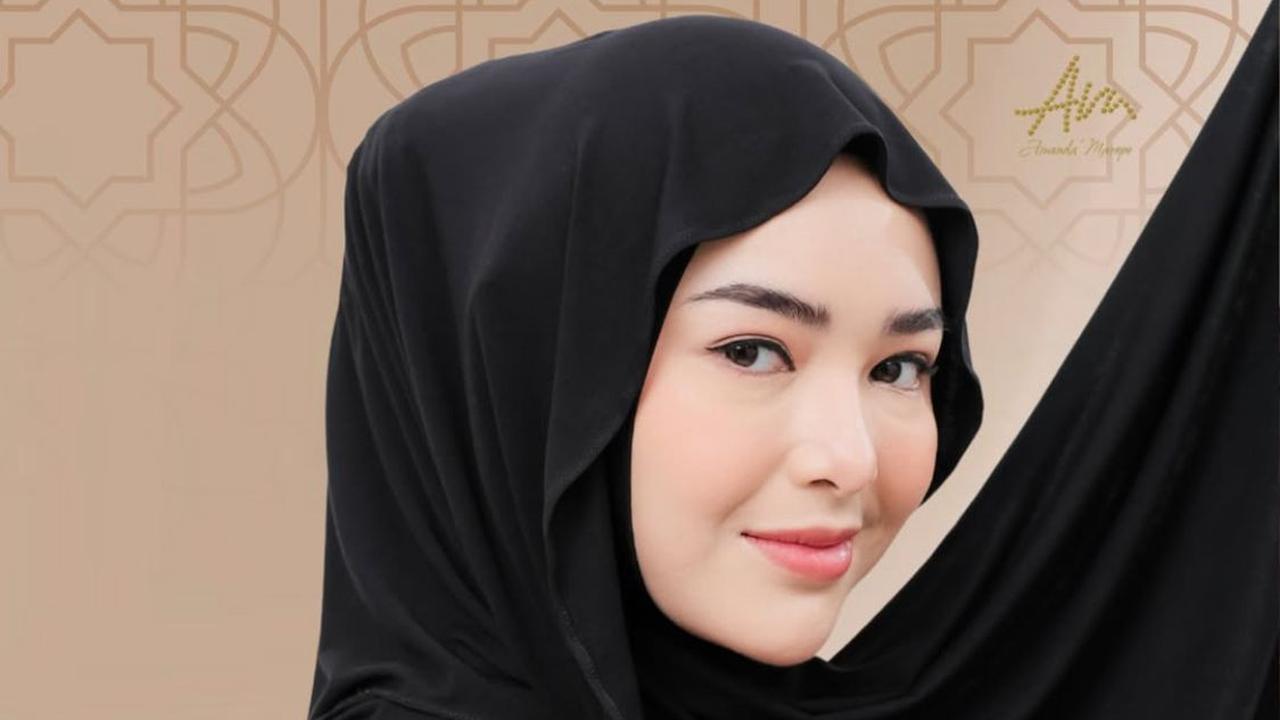 6 Potret Amanda Manopo Jadi Model Hijab untuk Bisnis Barunya, Tampil Cantik dan Elegan