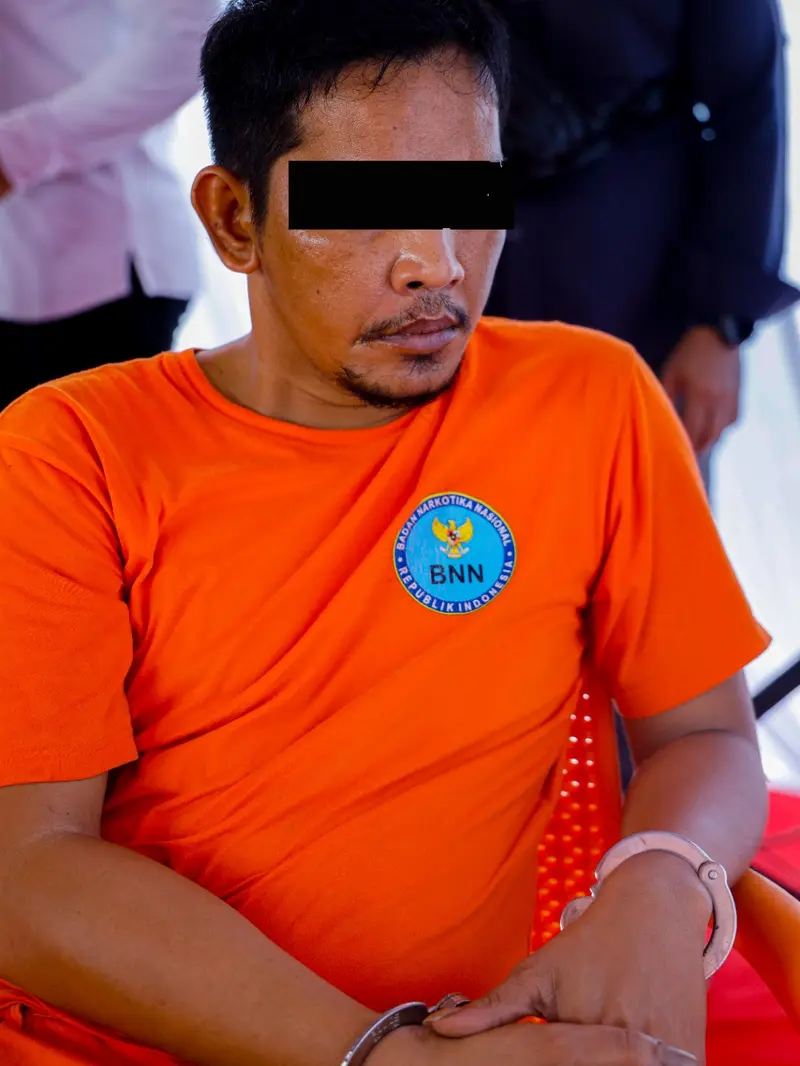 Penangkapan Salihin alias Saleh (39), bandar besar Narkoba Kampung Puntun, Kota Palangkaraya, Kalimantan Tengah.