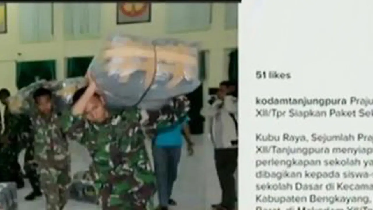  Perjalanan Panjang Bantuan Jokowi ke SD Sungkung Kalbar