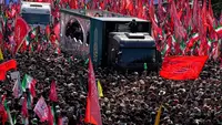 Jenazah Ali Khamenei Tiba di Qom Jelang Prosesi Pemakaman