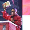 Bandingkan dengan Eks Jampidsus, Hasto: Saya Diborgol dan Pakai Rompi
