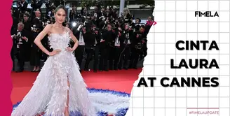 Cinta Laura menghadiri Cannes Film Festival untuk kedua kalinya, mengenakan gaun unik rancangan Monica Ivena. Gaun tersebut berwarna putih bergradasi biru dan terinspirasi oleh burung Jalak Bali yang cantik. Yuk intip pesonanya di video berikut!