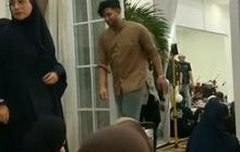 Terlihat Canggung, Ini 7 Momen Pertemuan Irish Bella dan Ammar Zoni di Kajian Umi Pipik